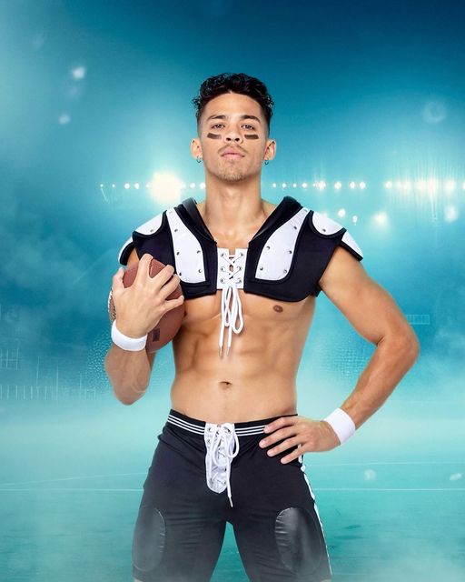 Mens Football Touchdown Hunk 