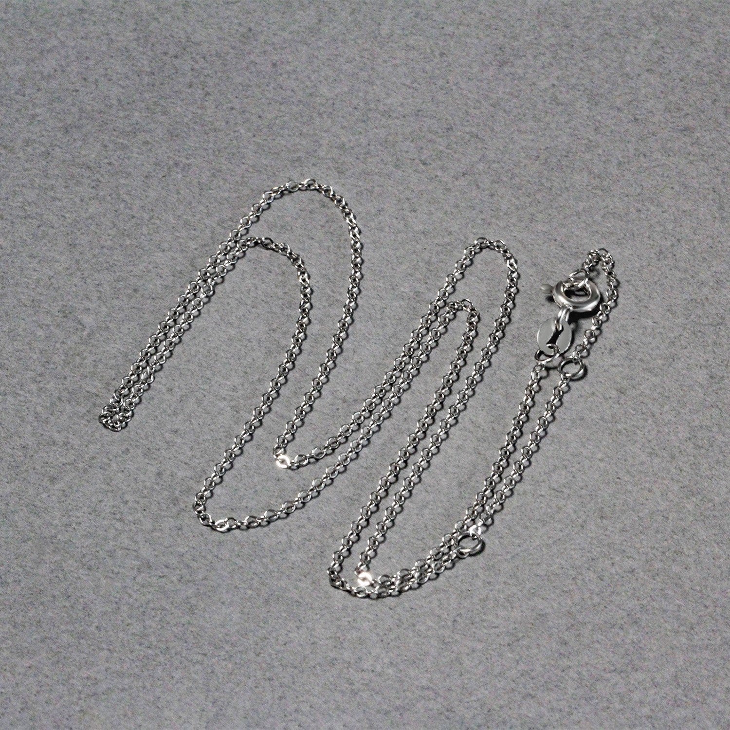 Double Extendable Piatto Chain in 14k White Gold (1.2mm) by Bids.com