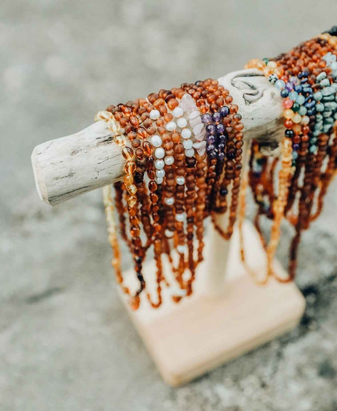 Retailer Starter Pack : Jewelry + Display