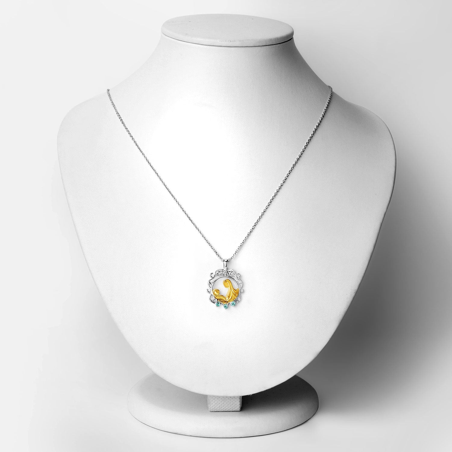 0.09 Carat Genuine Emerald .925 Sterling Silver Pendant by Bids.com