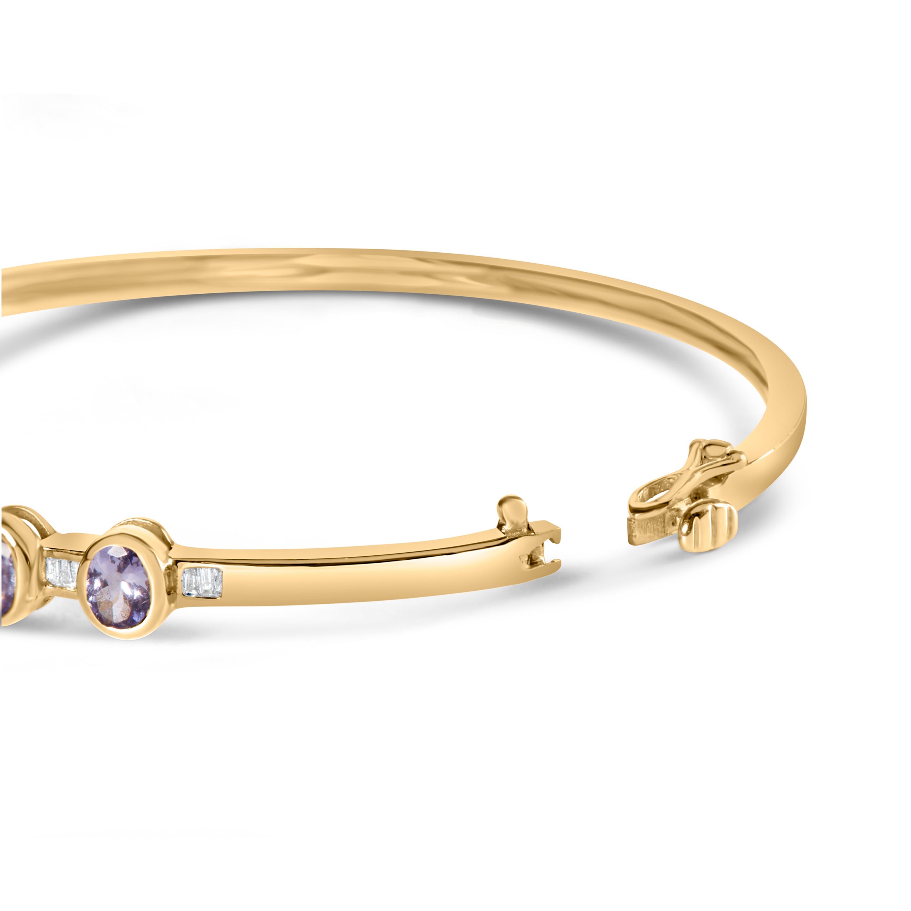 14K Yellow Gold Alternating Bezel Set 5MM Oval Shaped Tanzanite and 1/5 Cttw Diamond Bangle Bracelet (H-I Color, VS2-SI1 Clarity) - Fit&