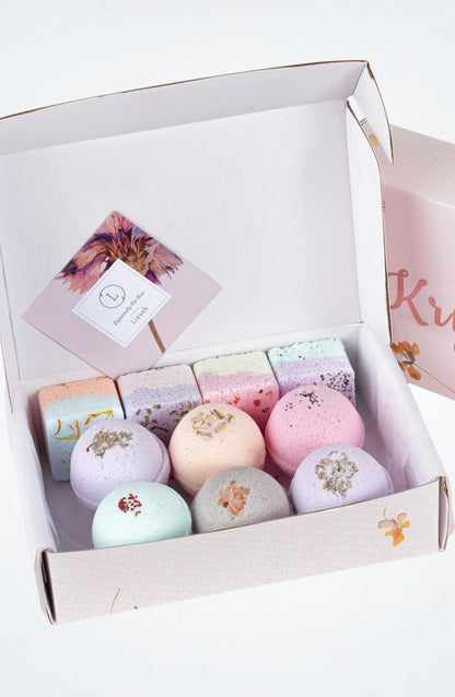 Natural Bath Bombs and Shower Steamers Gift Set - for anyone that like to Bath and Shower by Lizush