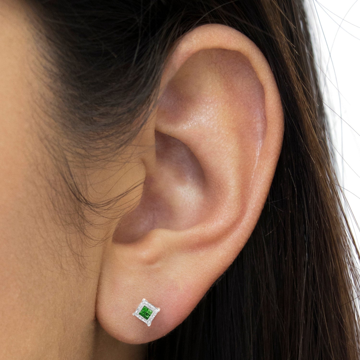 Sterling Silver Color Treated Princess Diamond Quad Stud Earring (1/2 cttw, Green Color, I1-I2 Clarity) by Bids.com