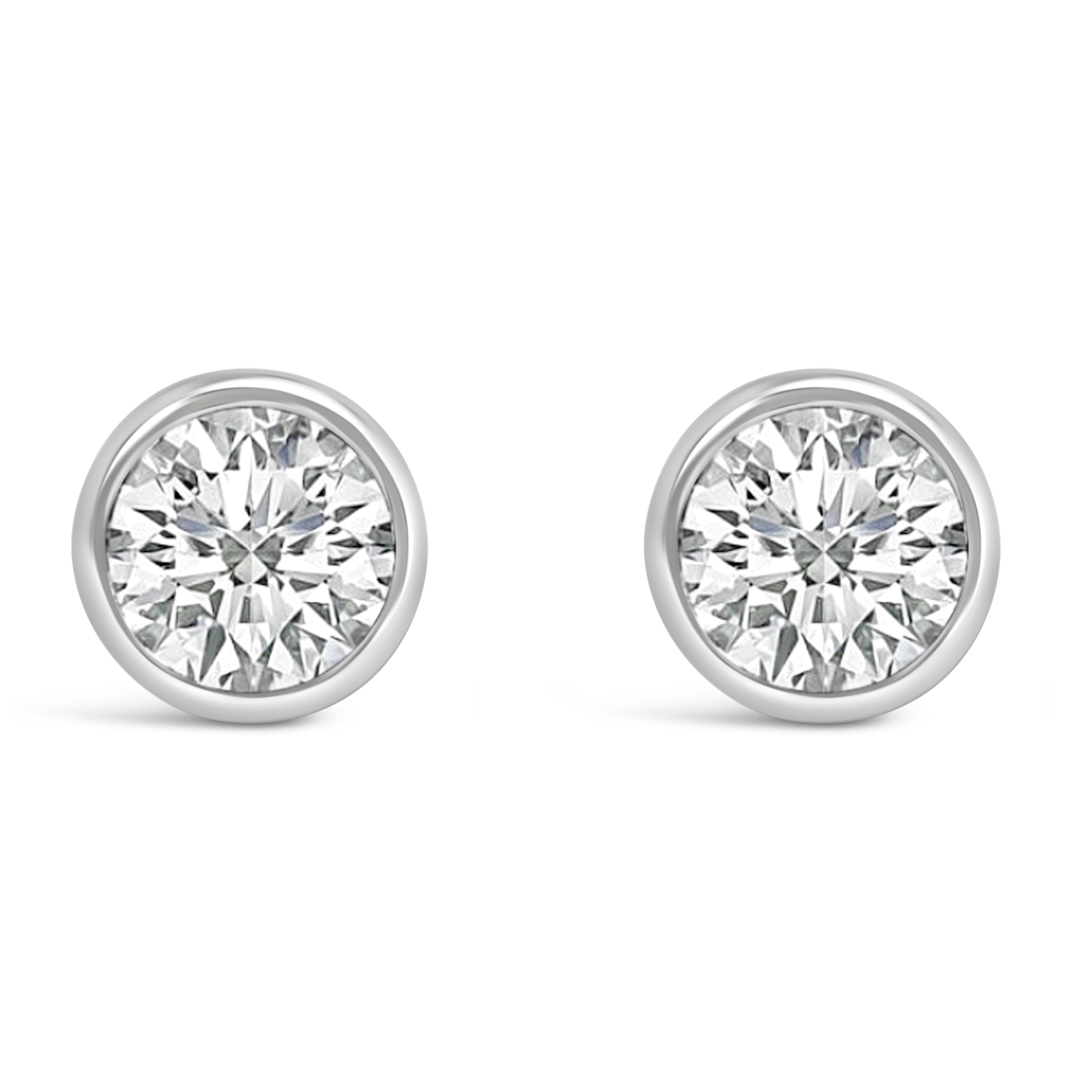 14K White Gold 1.0 Cttw Lab Grown Diamond Screw-Back Classic Bezel Solitaire Stud Earrings (G-H Color, VS2-SI1 Clarity) by Bids.com
