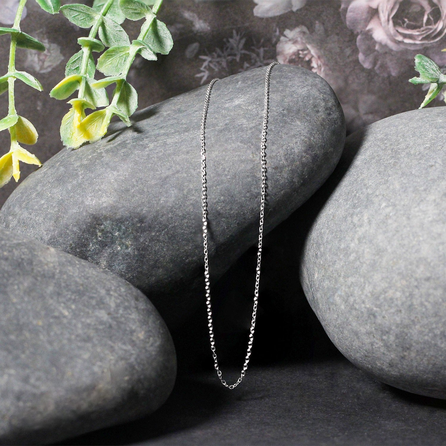 14k White Gold Diamond Cut Cable Link Chain 0.8mm by Bids.com
