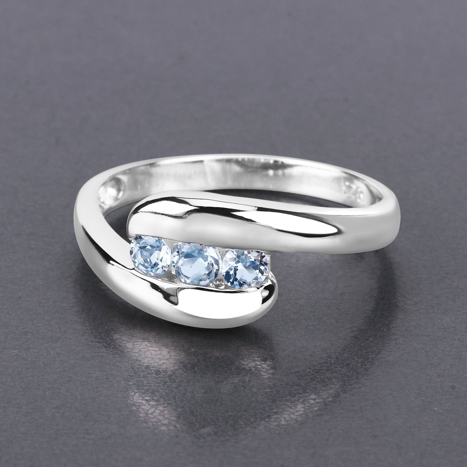 0.74 Carat Genuine Blue Topaz .925 Sterling Silver Ring by Bids.com