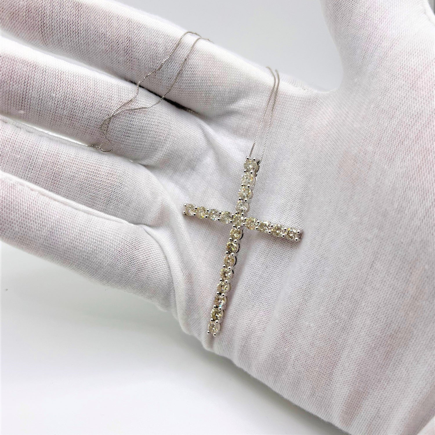 .925 Sterling Silver 4.0 Cttw Diamond 2-1/4" Cross Pendant with Box Chain Necklace (I-J Color, I1-I2 Clarity) - 18" by Bids.com