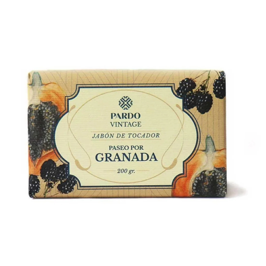 Pardo Vintage Soap Paseo por Granada / Walk through Granada (7 oz) by Farmacias Savia