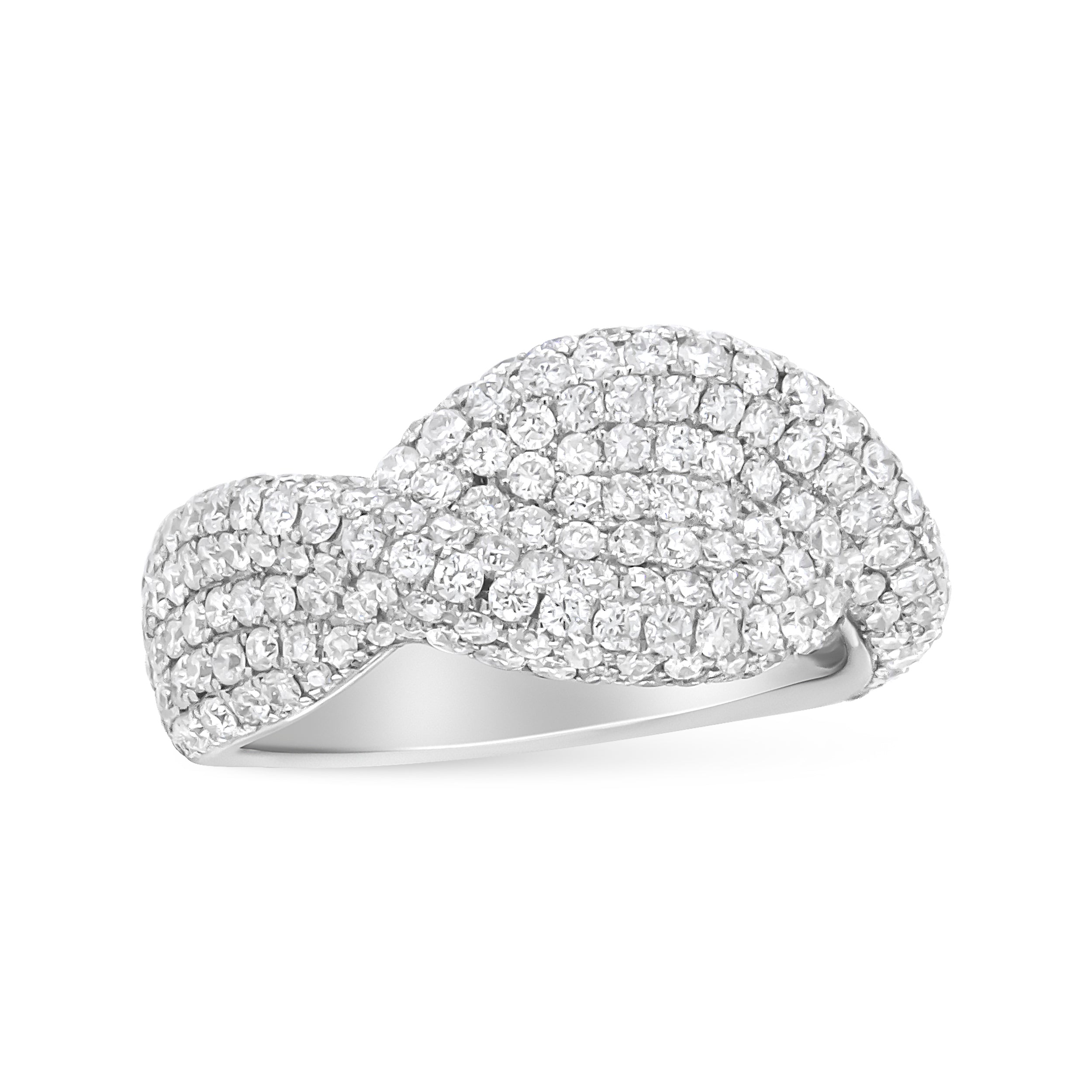 18K White Gold Cluster 2 1/4 Cttw Diamond Fashion Ring (F-G Color, VS1-VS2 Clarity) - Ring Size 7 by Bids.com
