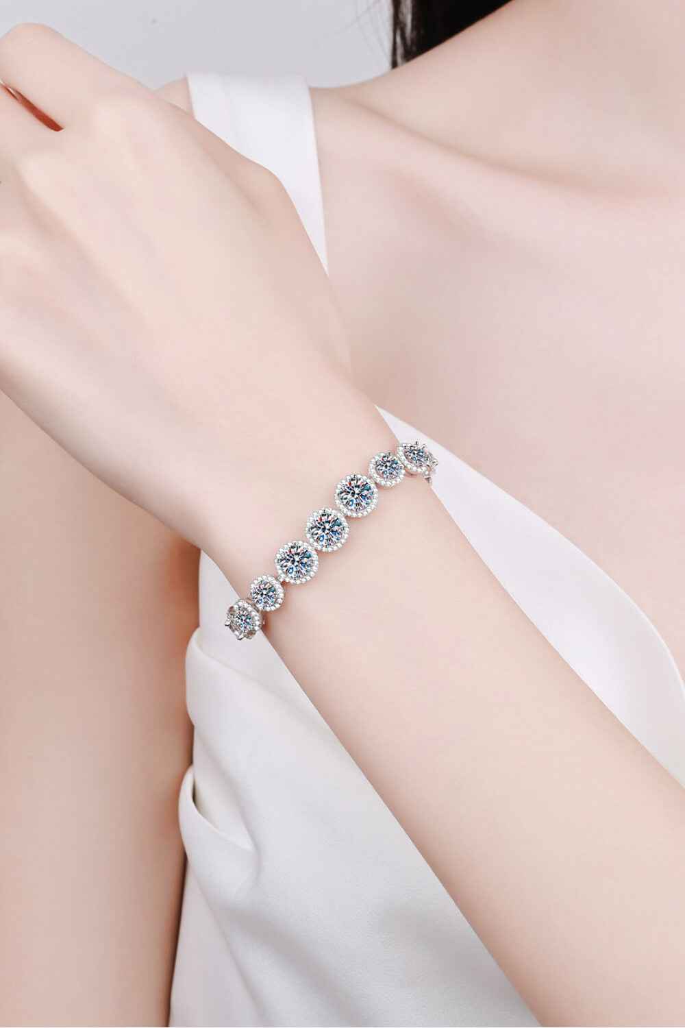 10.4 Carat Brilliant Round Cut Sparkala™ Tennis Bracelet (Rhodium Over Pure Sterling Silver)
