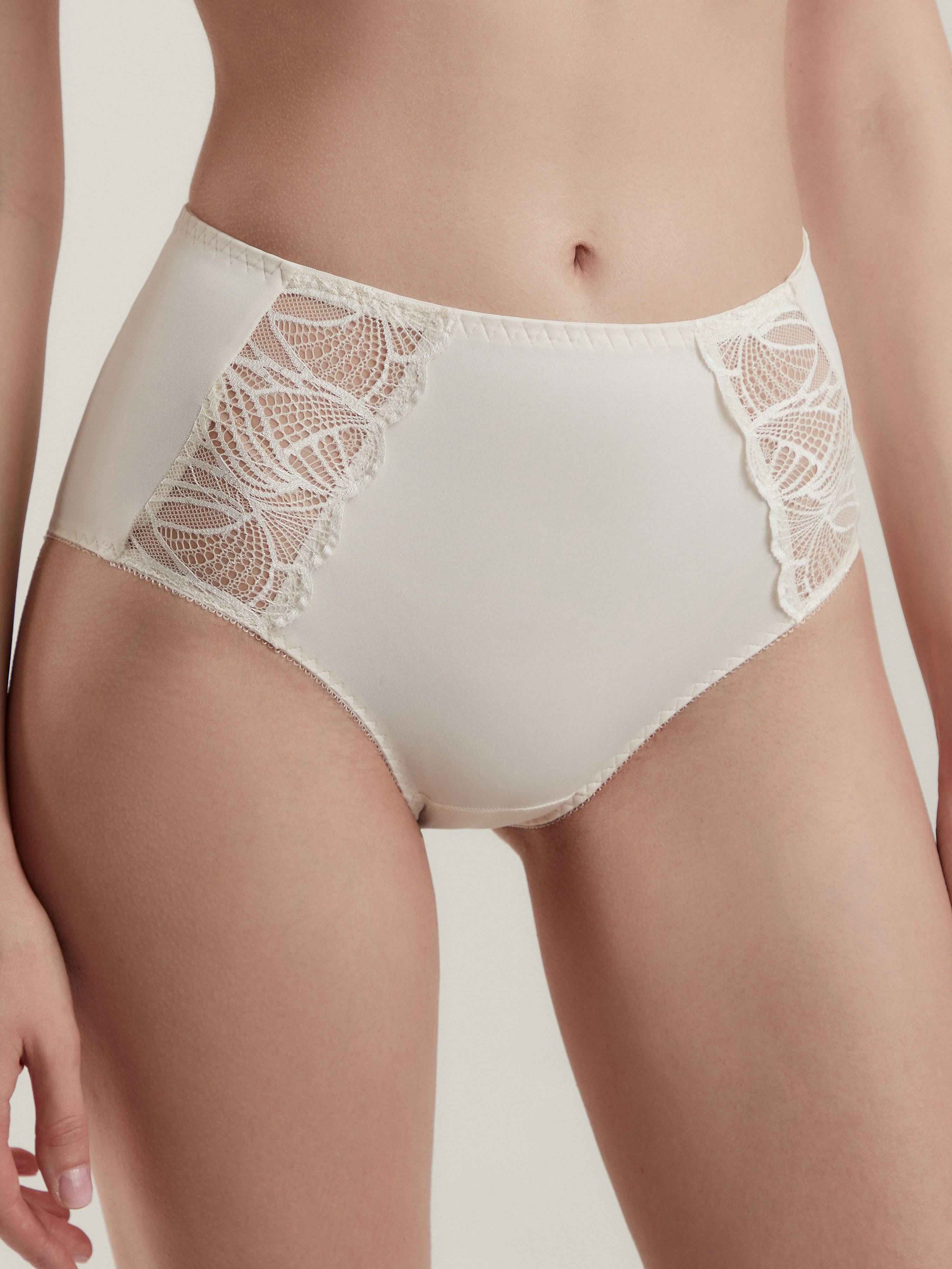 Panties Conte Aura RP2079 - Slip With a High Waistline