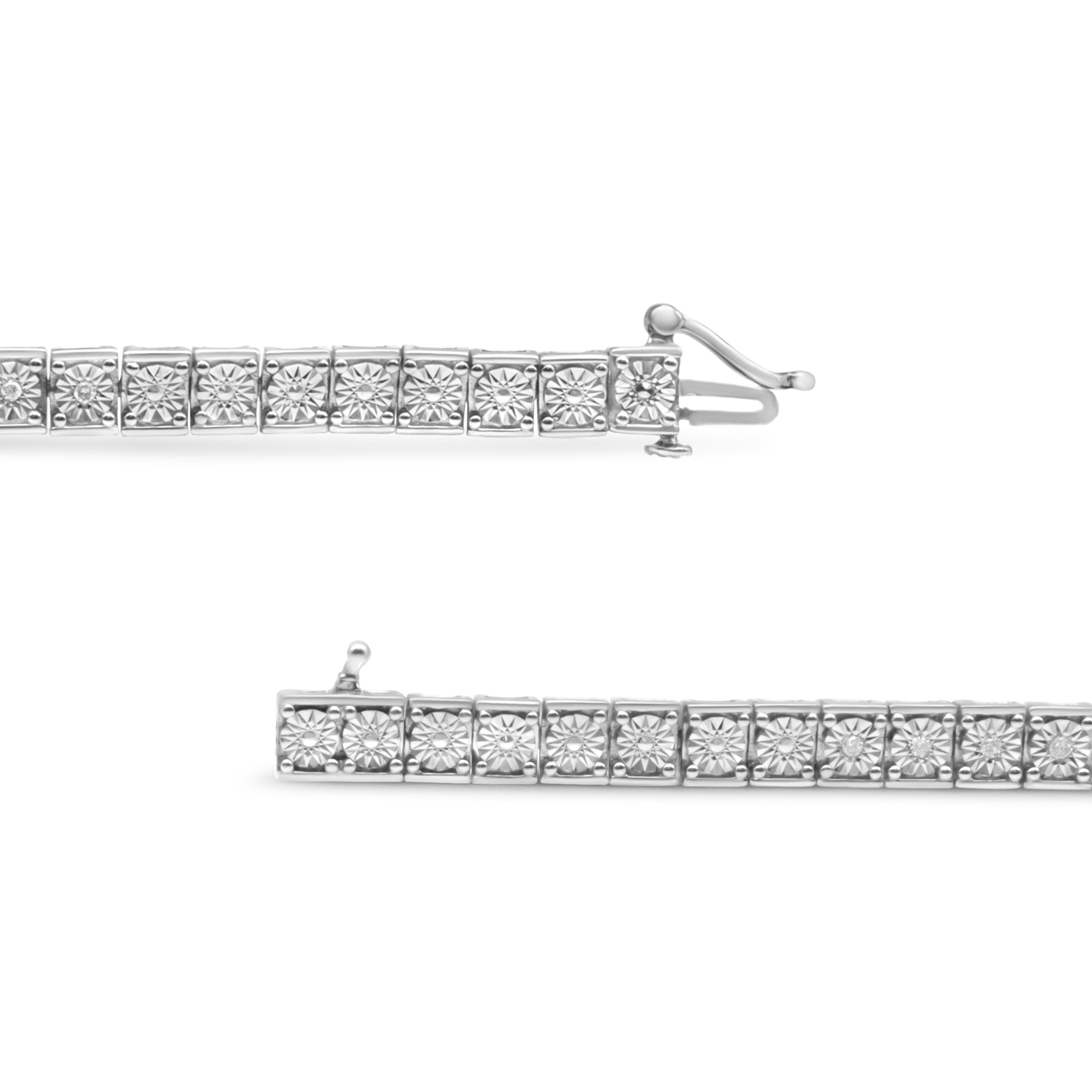 .925 Sterling Silver 1/4 Cttw Diamond Link Bracelet (I-J Color, I2-I3 Clarity) - Size 7.25" by Bids.com