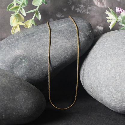14k Yellow Gold Round Snake Chain 0.9mm by Bids.com