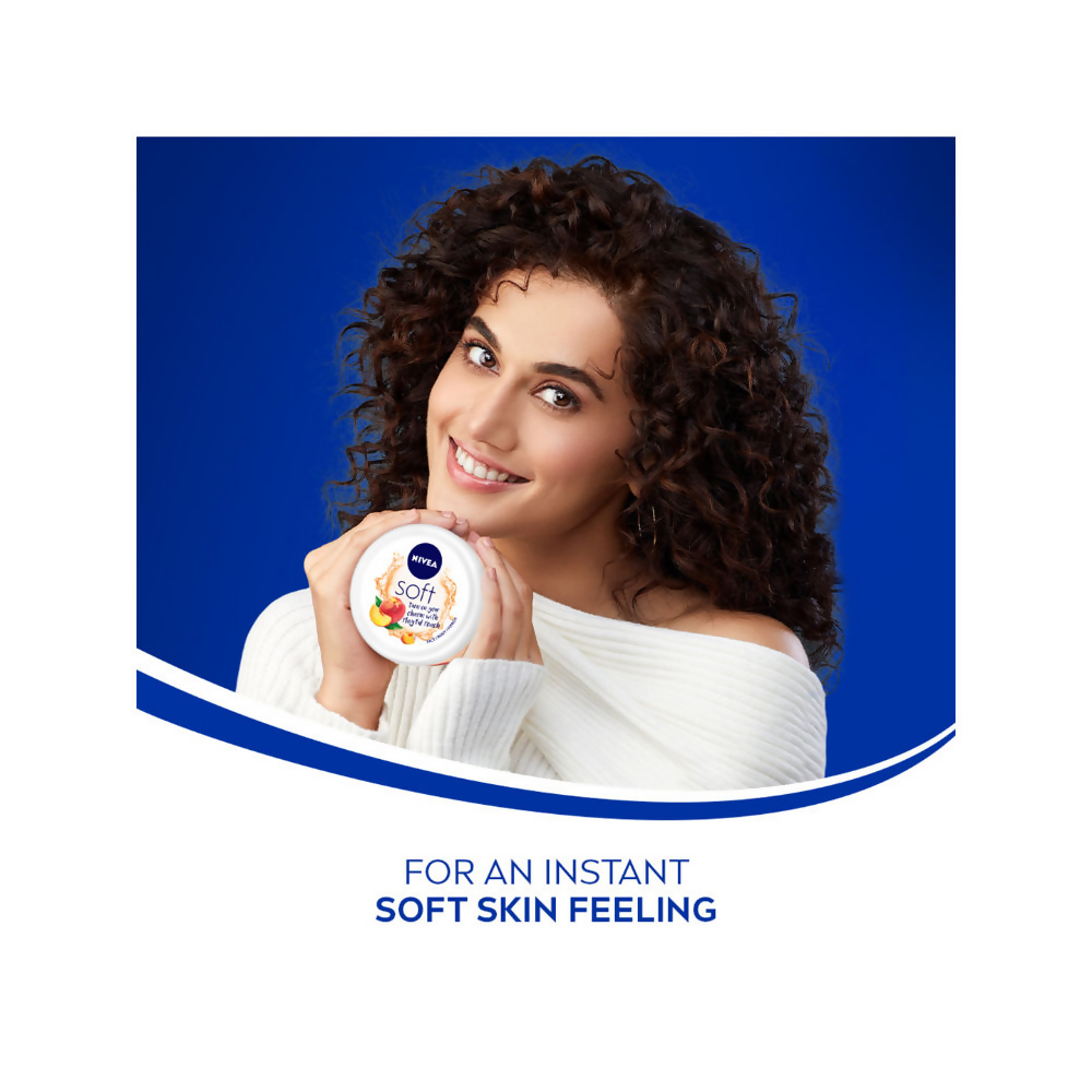 Nivea Soft Light Moisturizer Cream Playful Peach