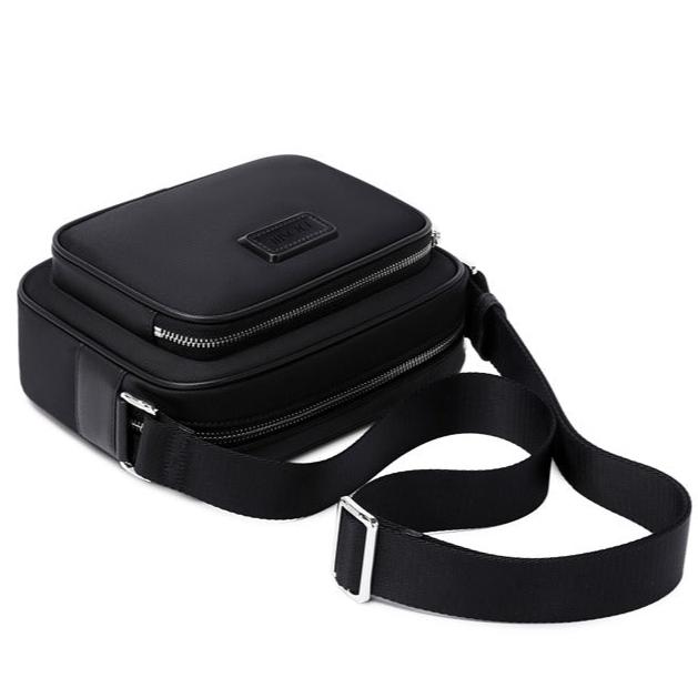 Crossbody Travel Vegan Pouch by Doshi FCSA