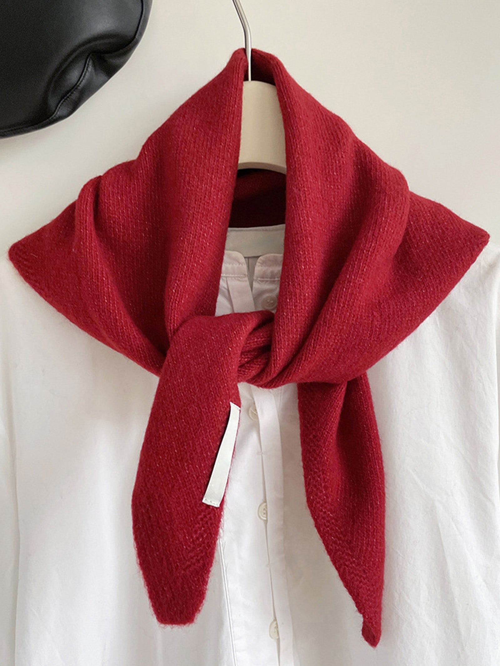 100% Merino Wool Knitted Triangle Scarf by LINTICO