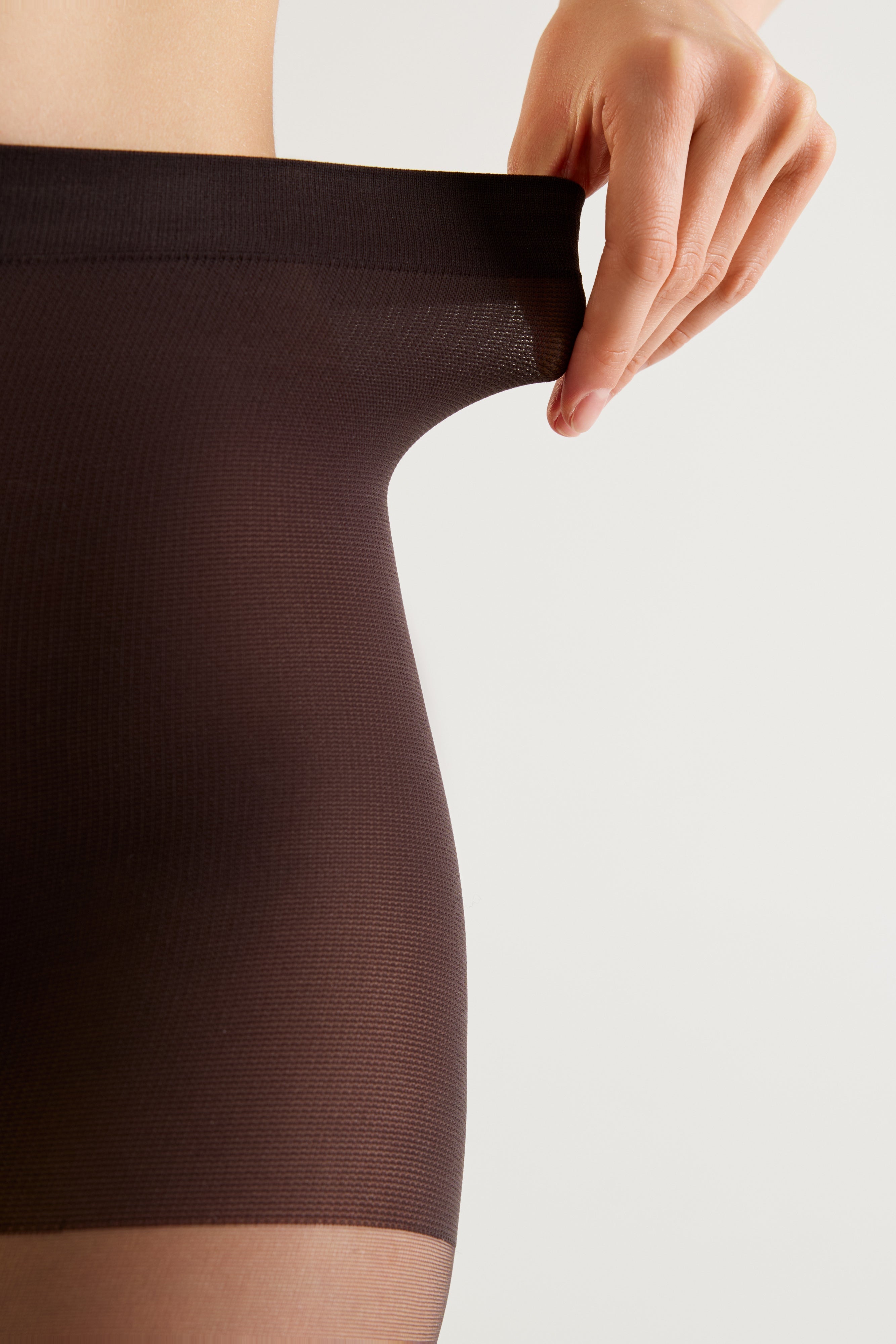 Tights Conte Active Soft 20 Den - Shaping Support with Vitamin E  DestGlow