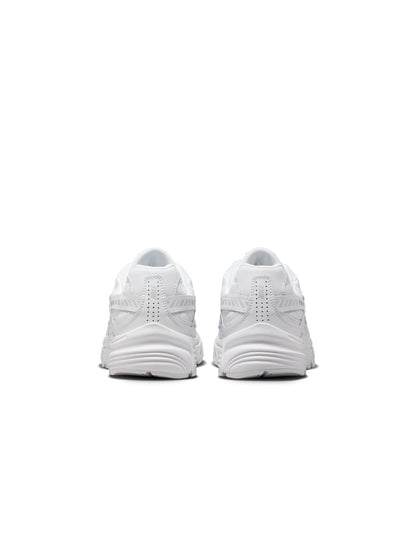 Nike Womens Initiator - White by Denim Exchange