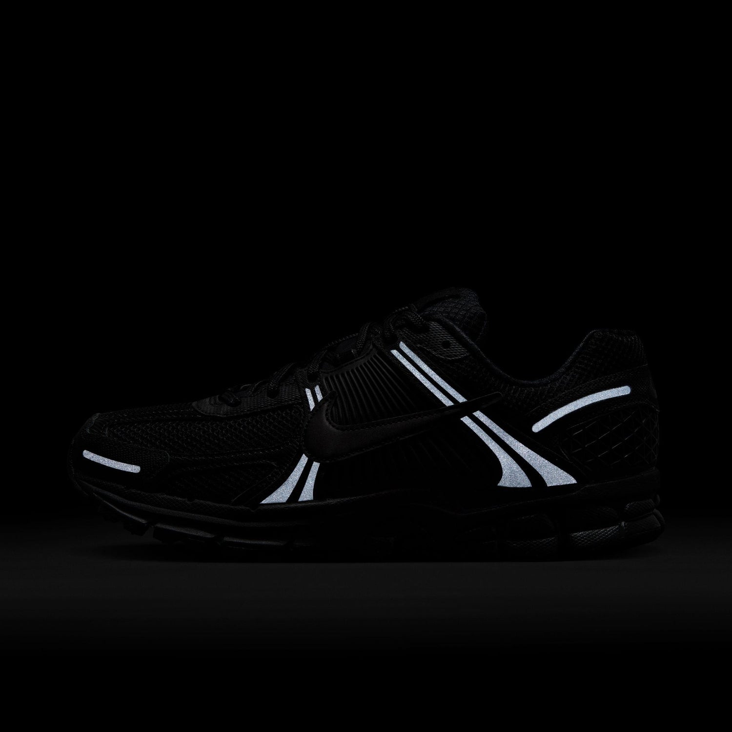 Nike Mens Zoom Vomero 5 - Triple Black by Denim Exchange