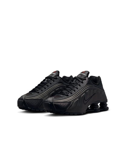 Nike Big Kids Shox R4 - Black by Denim Exchange
