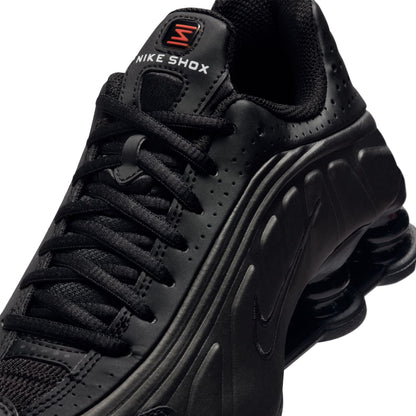 Nike Big Kids Shox R4 - Black by Denim Exchange