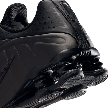 Nike Big Kids Shox R4 - Black by Denim Exchange