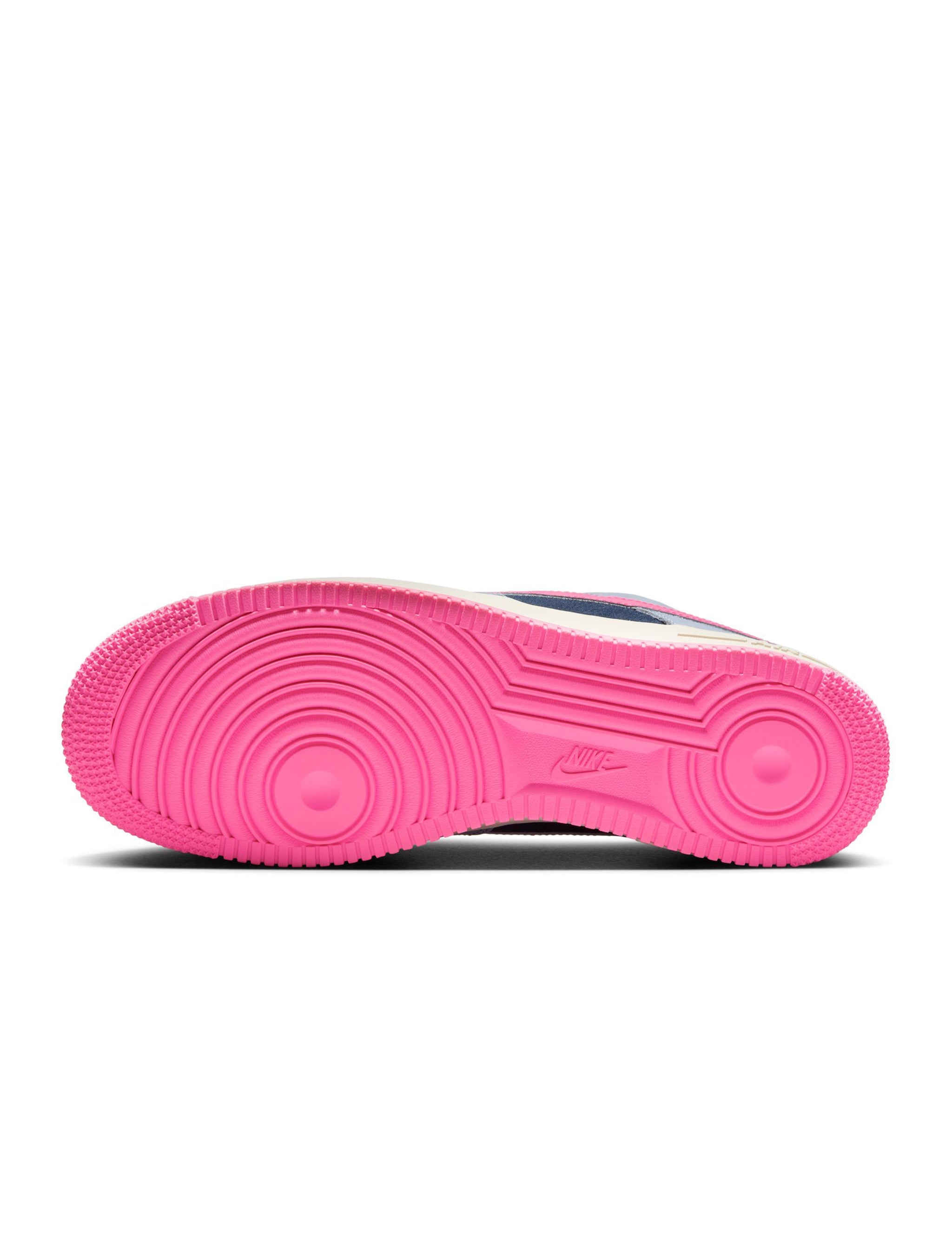 Nike Men’s Air Force 1 &
