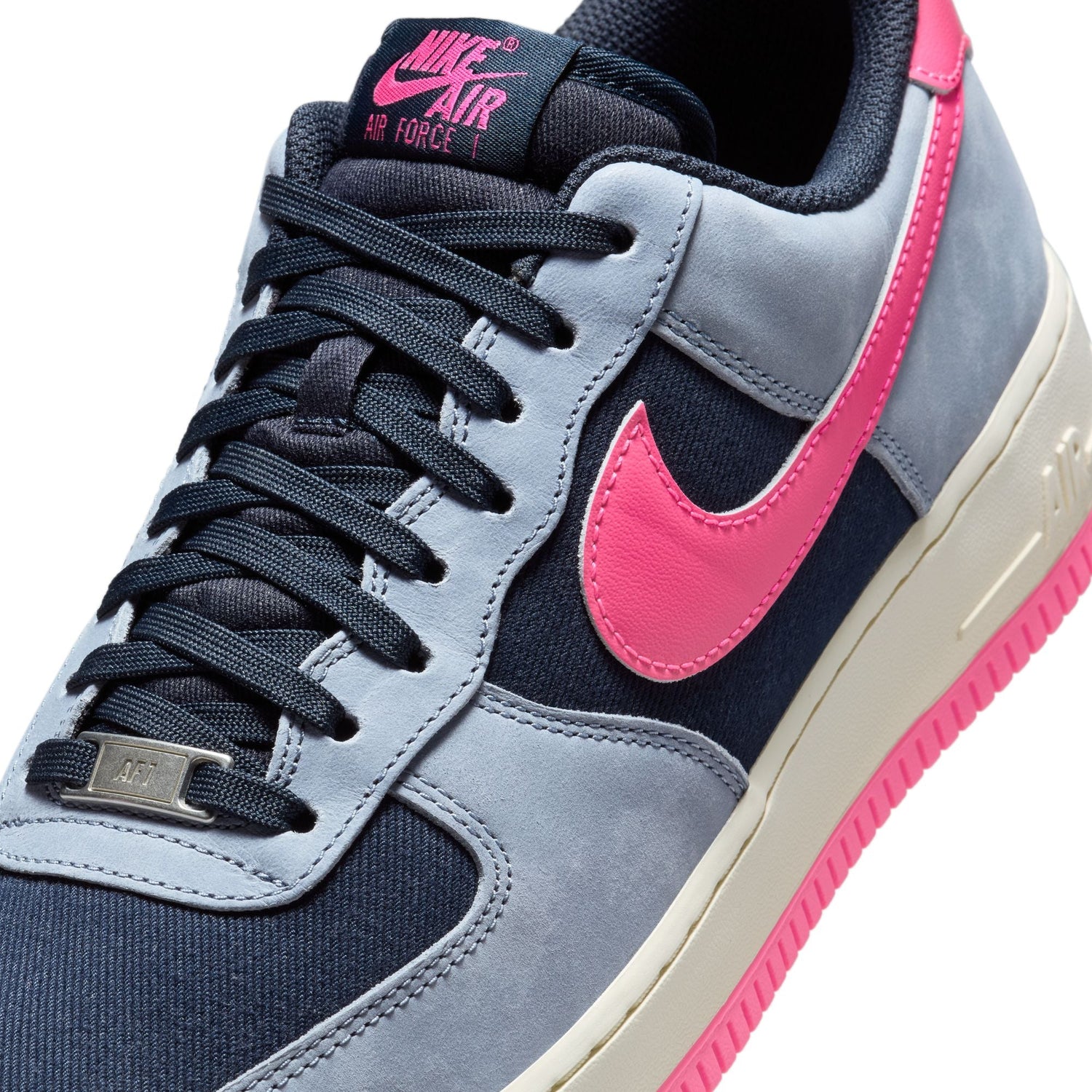 Nike Men’s Air Force 1 &