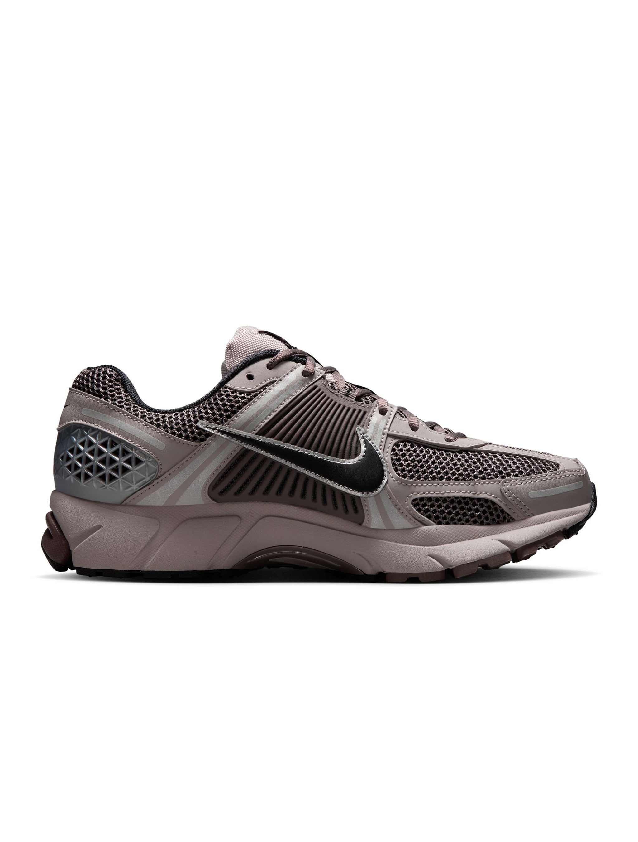 Nike Mens Zoom Vomero 5 - College Grey by Denim Exchange