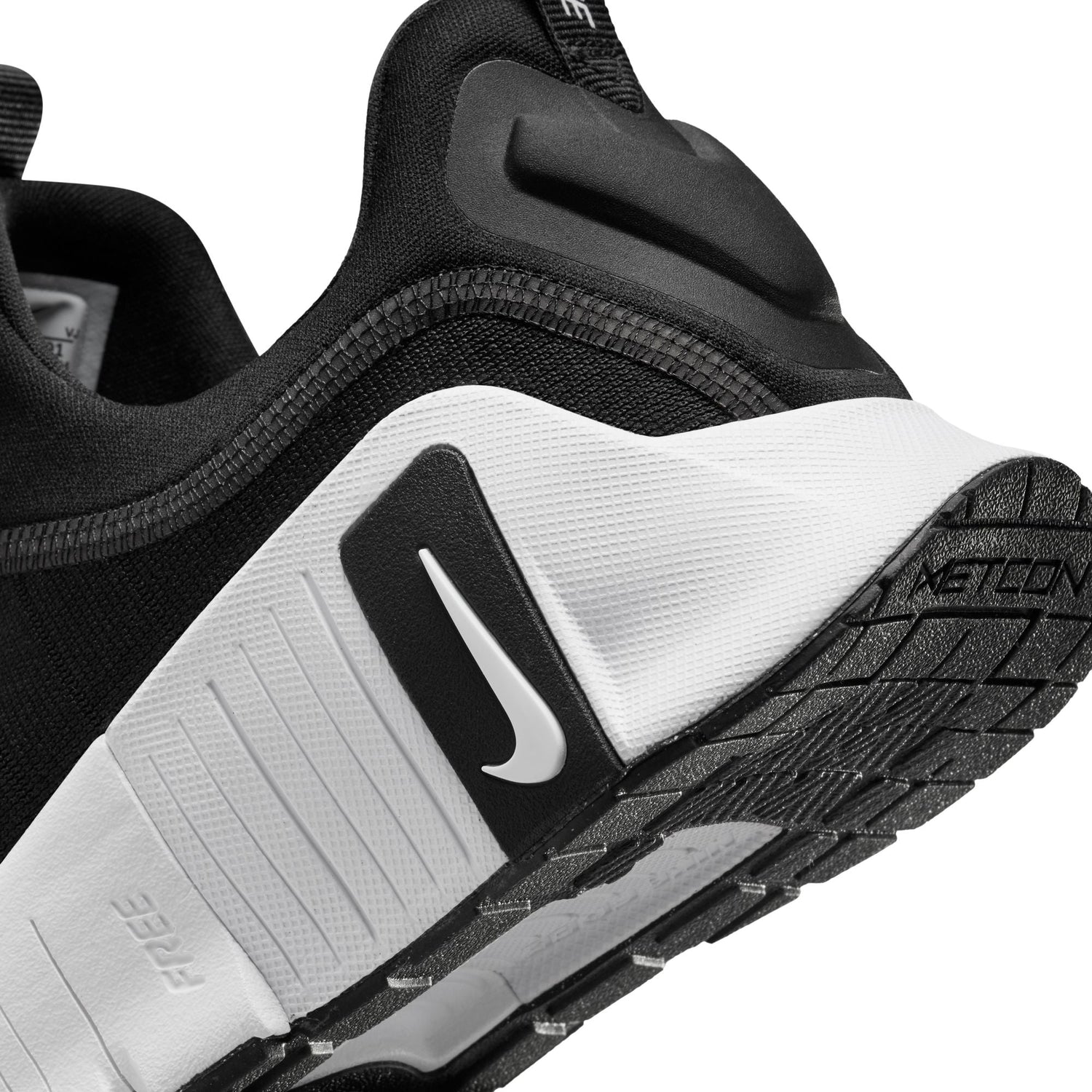 Nike Womens Free Metcon 6 - Black/White by Denim Exchange
