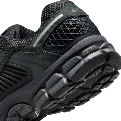 Nike Womens Zoom Vomero 5 - Black by Denim Exchange