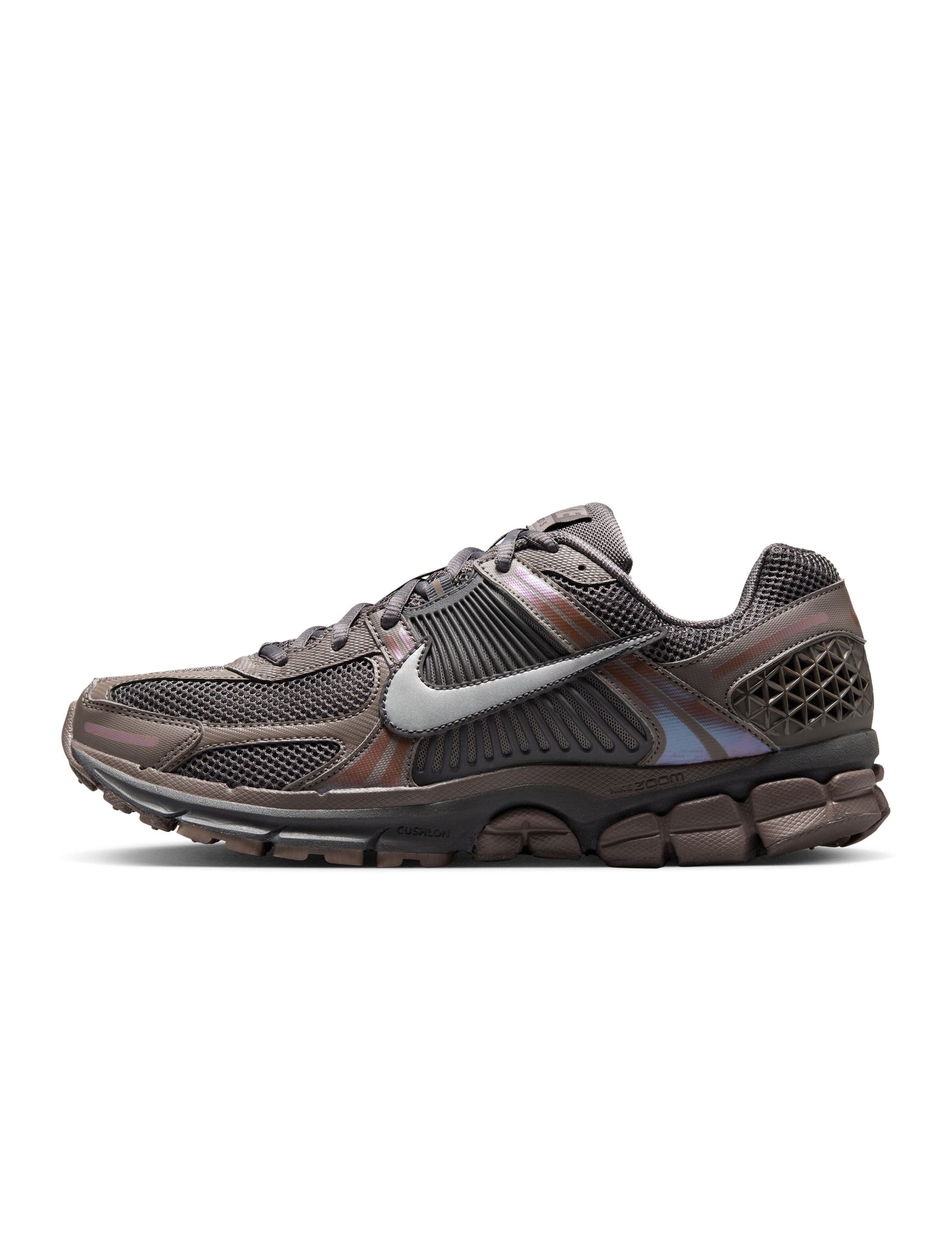 Nike Mens Zoom Vomero 5 - Cave Stone by Denim Exchange