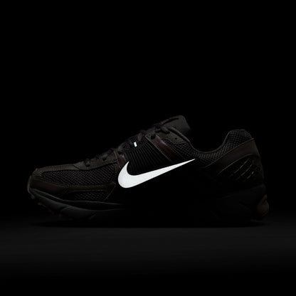 Nike Mens Zoom Vomero 5 - Cave Stone by Denim Exchange