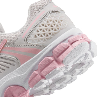 Nike Big Kids Vomero 5 - Vast Grey/Soft Pink by Denim Exchange