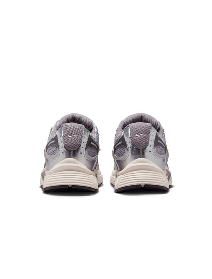 Nike Mens V5 RNR - Cement Grey by Denim Exchange