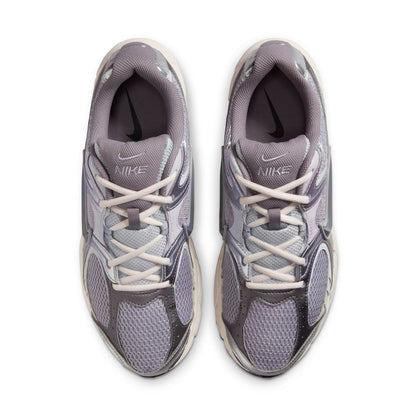 Nike Mens V5 RNR - Cement Grey by Denim Exchange