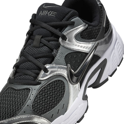 Nike Mens V5 RNR - Black/Smoke Grey by Denim Exchange