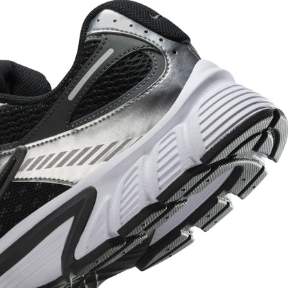 Nike Mens V5 RNR - Black/Smoke Grey by Denim Exchange