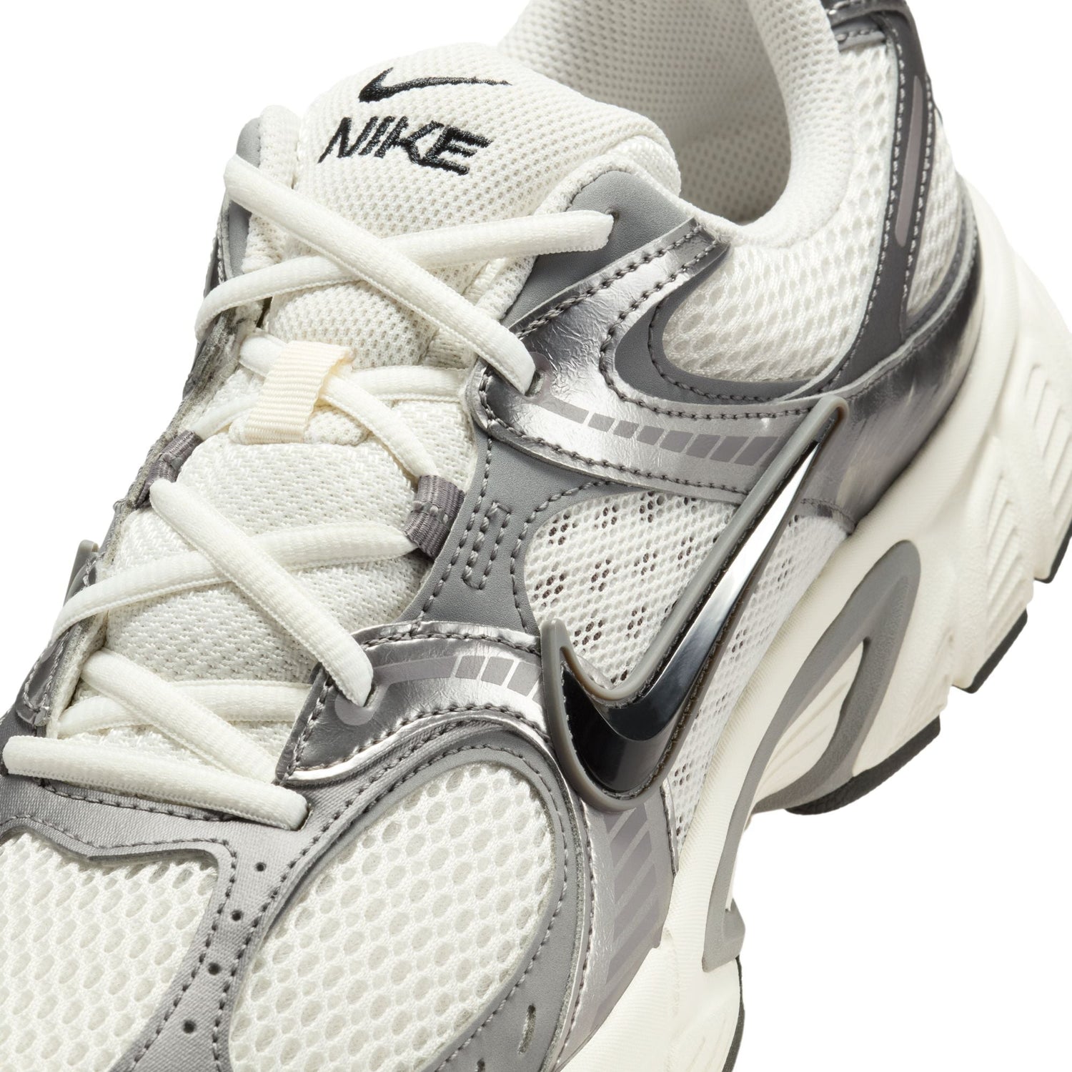 Nike Mens V5 Rnr - Phantom/Black by Denim Exchange
