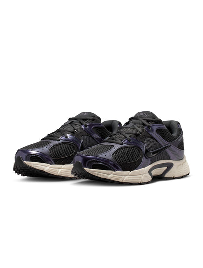 Nike Mens V5 RNR - Off Noir by Denim Exchange