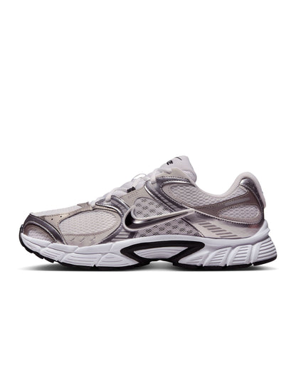 Nike Mens V5 RNR - White by Denim Exchange
