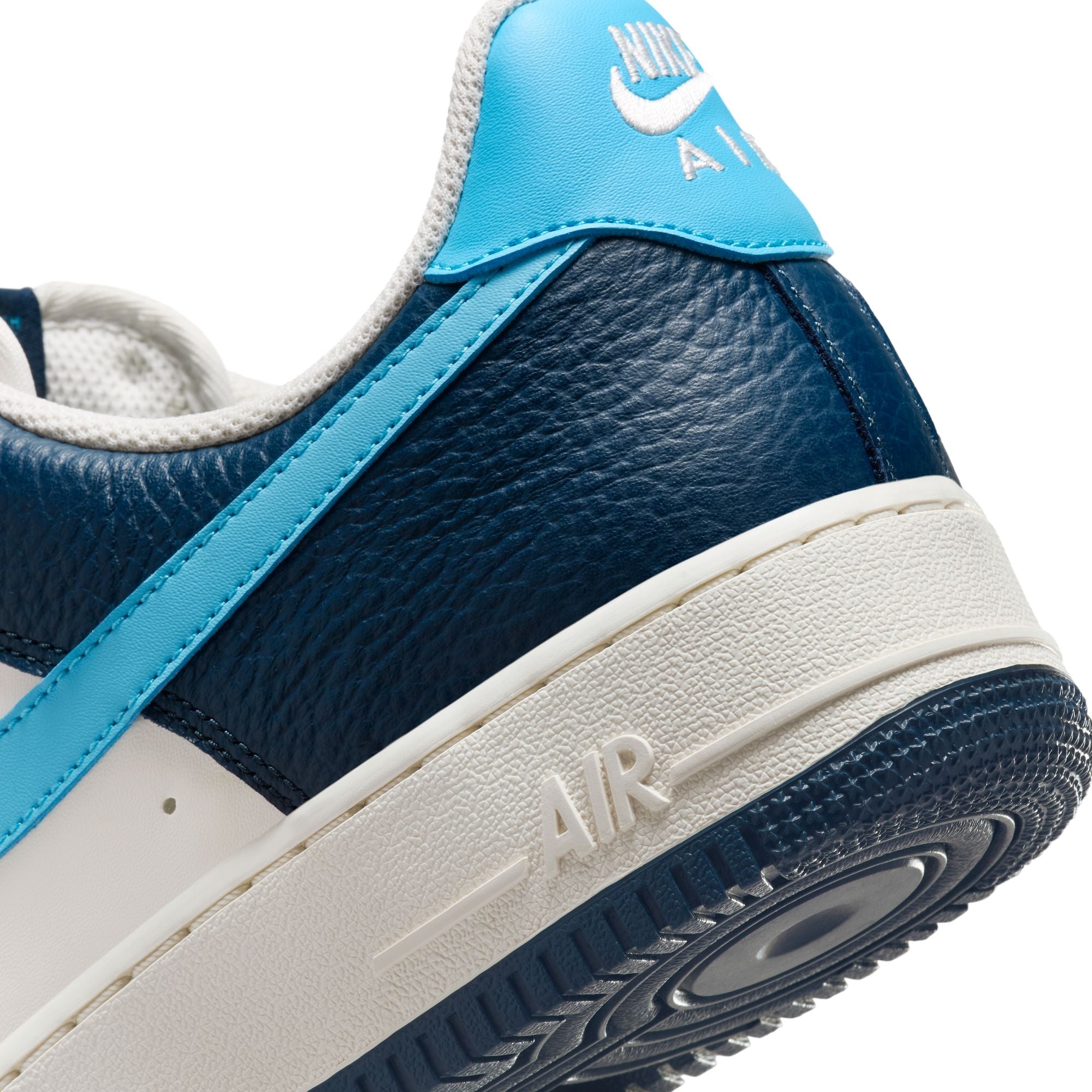 Nike Mens Air Force 1 &