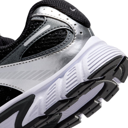 Nike Big Kids V5 RNR - Black by Denim Exchange