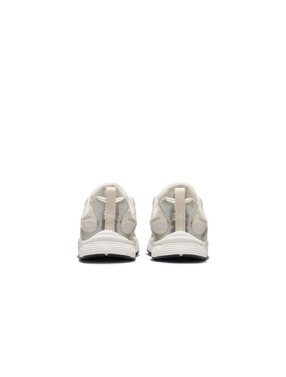 Nike (PS) V5 RNR - Summit White/Orewood Brown by Denim Exchange
