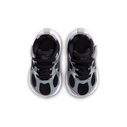 Nike (TD) V5 RNR - Black/Smoke Grey by Denim Exchange