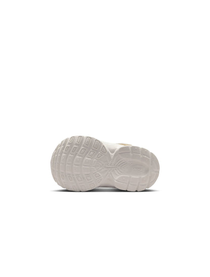 Nike (TD) V5 RNR - Summit White by Denim Exchange
