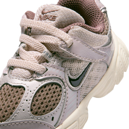 Nike (TD) V5 Runner - Taupe Haze by Denim Exchange