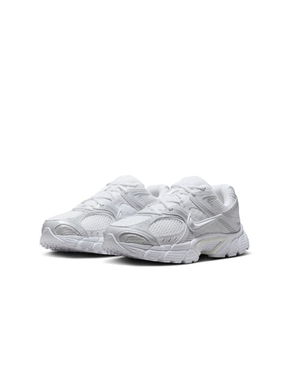 Nike Womens V5 Rnr - White by Denim Exchange