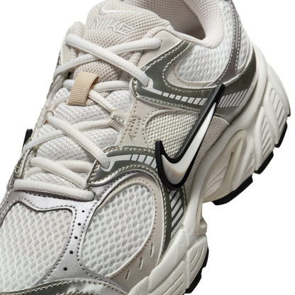 Nike Womens V5 Runner - Summit White by Denim Exchange