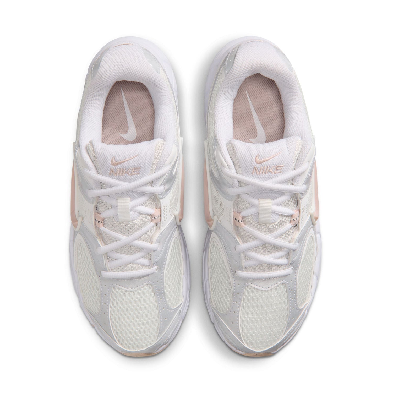 Nike Womens V5 Rnr - Summit White by Denim Exchange